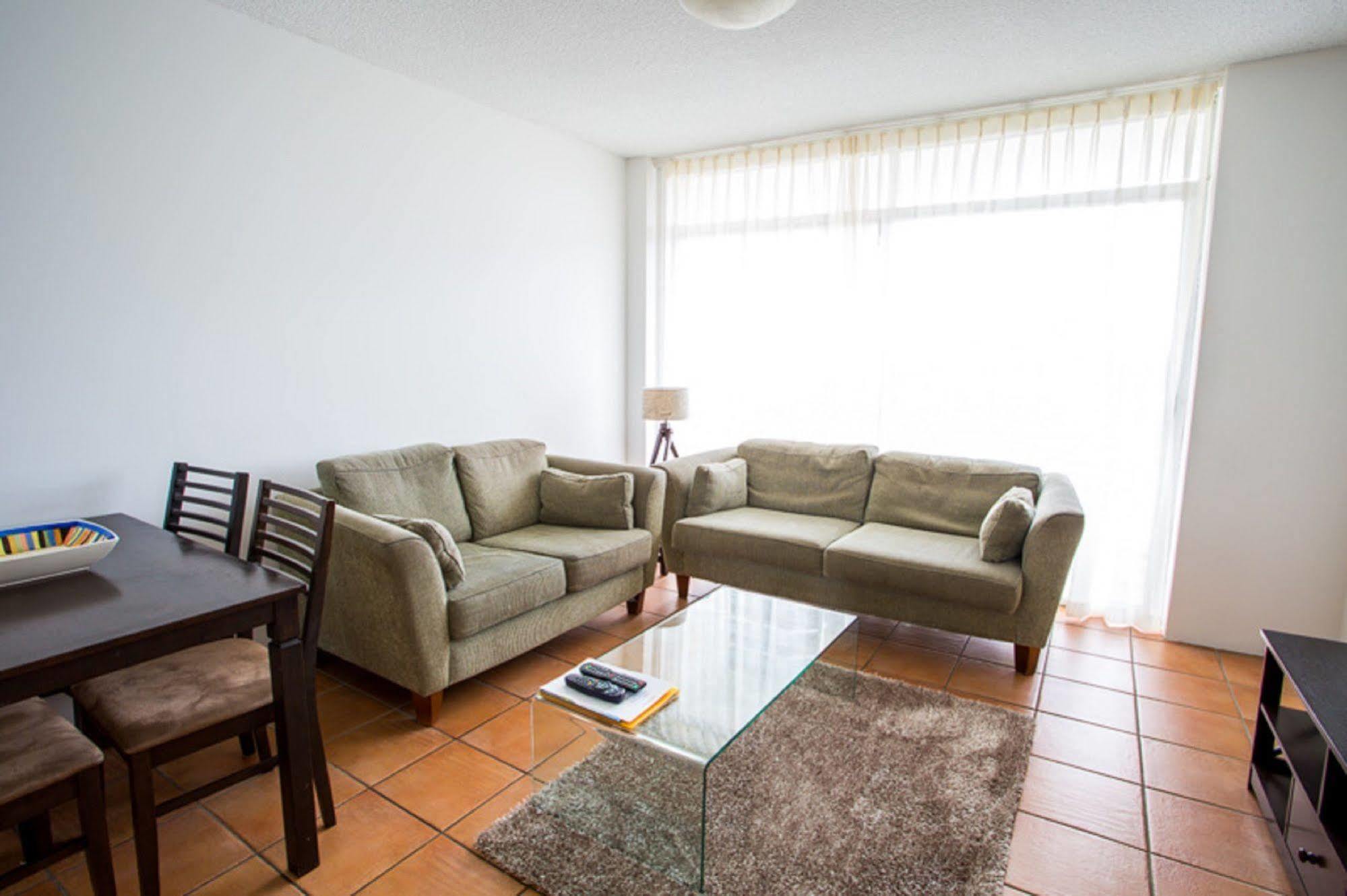Suntower Holiday Apartments ゴールドコースト エクステリア 写真