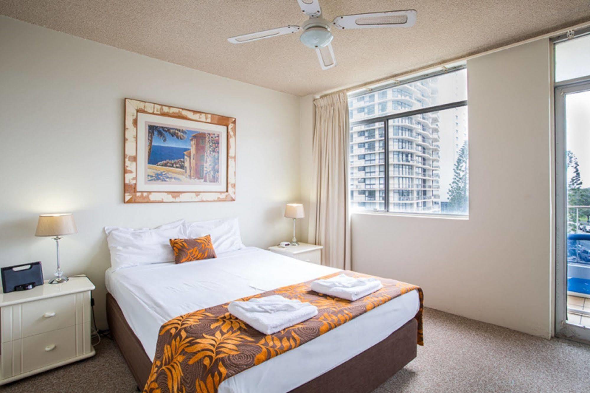Suntower Holiday Apartments ゴールドコースト エクステリア 写真